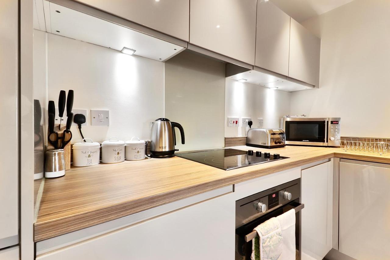 Sapphire Serviced Apartment Chelmsford Exterior foto